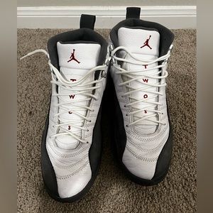 Jordan’s 12’s size 13 in great condition!